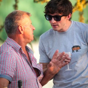 T-shirt Baron porté — Alexandre Allegret